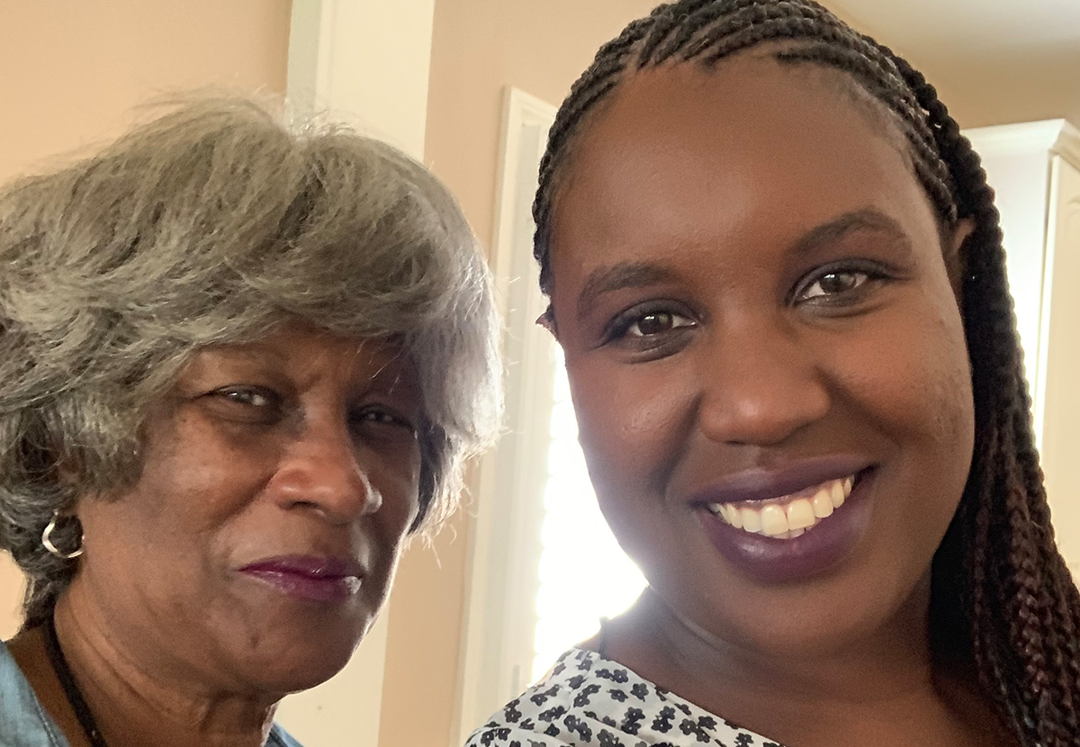 Mia Harrison and her mother taking a selfie together